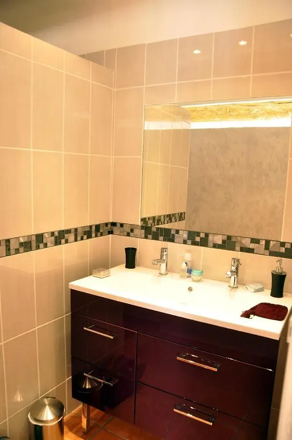 Le Mas Du Chat Bed & Breakfast Cavaillon