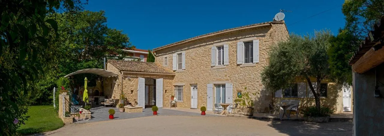 Le Mas Du Chat Bed & Breakfast Cavaillon